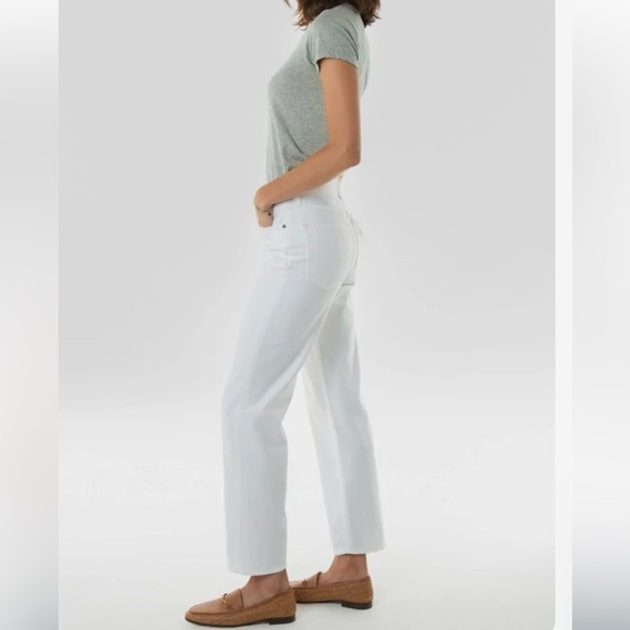 Etica Tyler Straight Leg in Vintage White - Picture 2 of 4